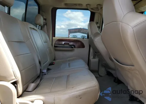 2005 Ford F250 Super Duty from USA, damaged, VIN 1FTSW21P65EC22874